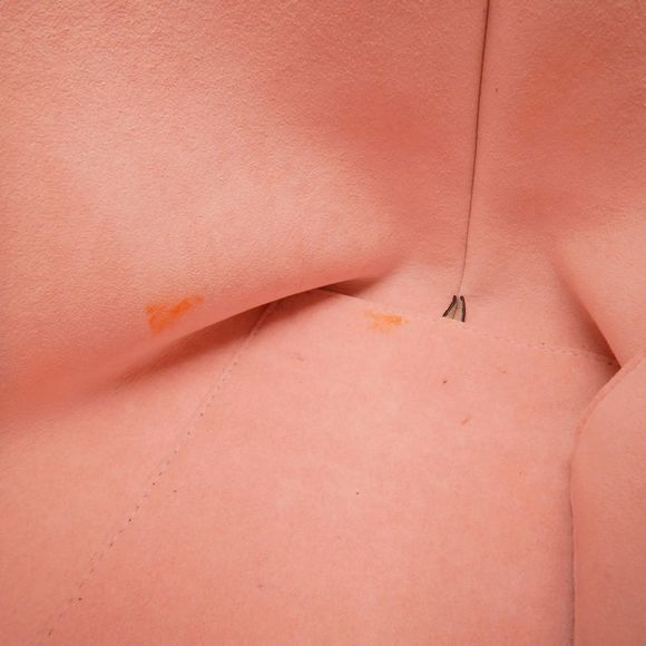 Louis Vuitton Lock Me Go Calf Greige Tote Bag Crème - Picture 8 of 8